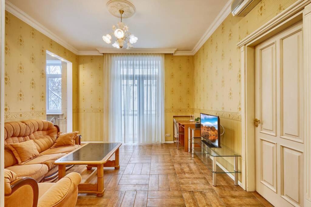 Apartment Near Bessarabsky Square Kiev Exterior foto